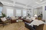 313 Capital St - Photo 10