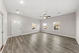 160 Bainbridge Dr - Photo 6