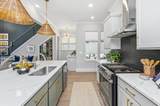 821 Saint Clair Avenue - Photo 7