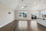 7564 Maggie Dr - Photo 25
