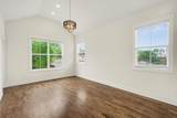 829 Watts Ln - Photo 15