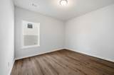 1829 Charlie Place - Photo 32