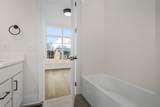 7291 Orrinshire Dr - Photo 10