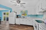 5911 Tyner Ln - Photo 9