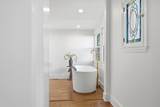 1303 Eastland Ave - Photo 32