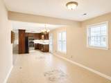 215 Oakview Cir - Photo 4