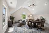 303 Cedar Hollow Ct - Photo 15