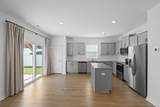 3912 Sadie St - Photo 10