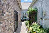 319 Buckner Cir - Photo 3
