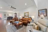 319 Buckner Cir - Photo 5
