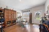 319 Buckner Cir - Photo 9