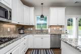 2084 Morton Dr - Photo 9