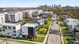 1726 Nassau St - Photo 8