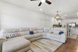 1576 Cedarbrooke Ln - Photo 3