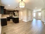 733 Banister Dr - Photo 2