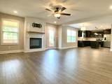 733 Banister Dr - Photo 16