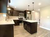733 Banister Dr - Photo 10