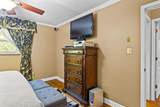 2837 Rambling Rd - Photo 15