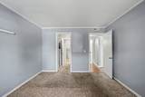 555 N Dupont Ave - Photo 8