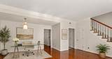 2036 Graybar Ln - Photo 10