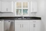 816 Hillview Hts - Photo 10