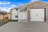 176 Bainbridge Dr - Photo 3