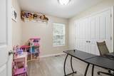 2940 Baby Ruth Ln - Photo 11