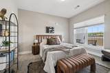 934 Governors Ct - Photo 14
