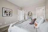934 Governors Ct - Photo 16