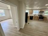909 N 2nd St - Photo 22