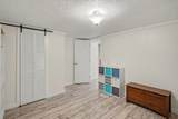2776 Williamsport Pike - Photo 17
