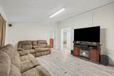 2776 Williamsport Pike - Photo 21