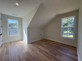 111 Fairway Dr - Photo 10