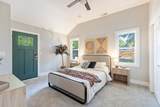 877 Carter St - Photo 16