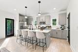 201 Eisenhower Dr - Photo 15