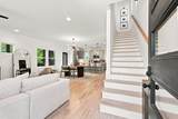 201 Eisenhower Dr - Photo 5
