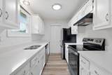 1018 Tulip Dr - Photo 5