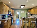 1513 Charlie Butts Rd - Photo 5