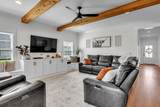 1860 Rhonda Dr - Photo 4