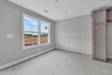 2721 Brewster Dr - Photo 11