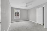 2721 Brewster Dr - Photo 17