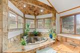 2063 Kennedy Creek Rd - Photo 41