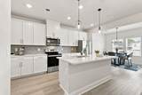 1704 Flora Grv - Photo 10
