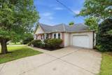 1029 Saddlestone Dr - Photo 2