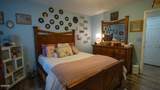 512 Oxford Road - Photo 12