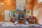 1525 Mountain Trail Lane - Photo 8