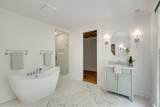 4025 Lealand Ln - Photo 25