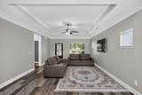 2060 Kirkwall Dr - Photo 4