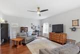 806 Silverhill Dr - Photo 11