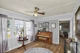 184 Park Cir - Photo 18
